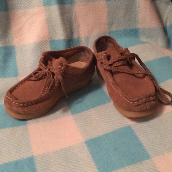 toddler boy wallabees